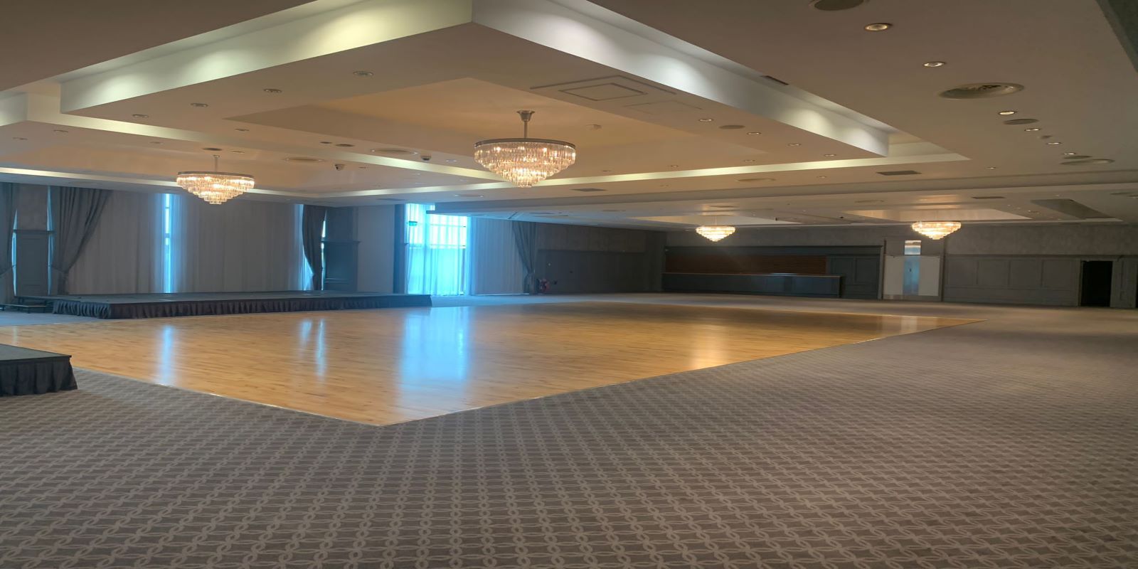 Plaza Suite - Perfect for Large Events or Conferences 