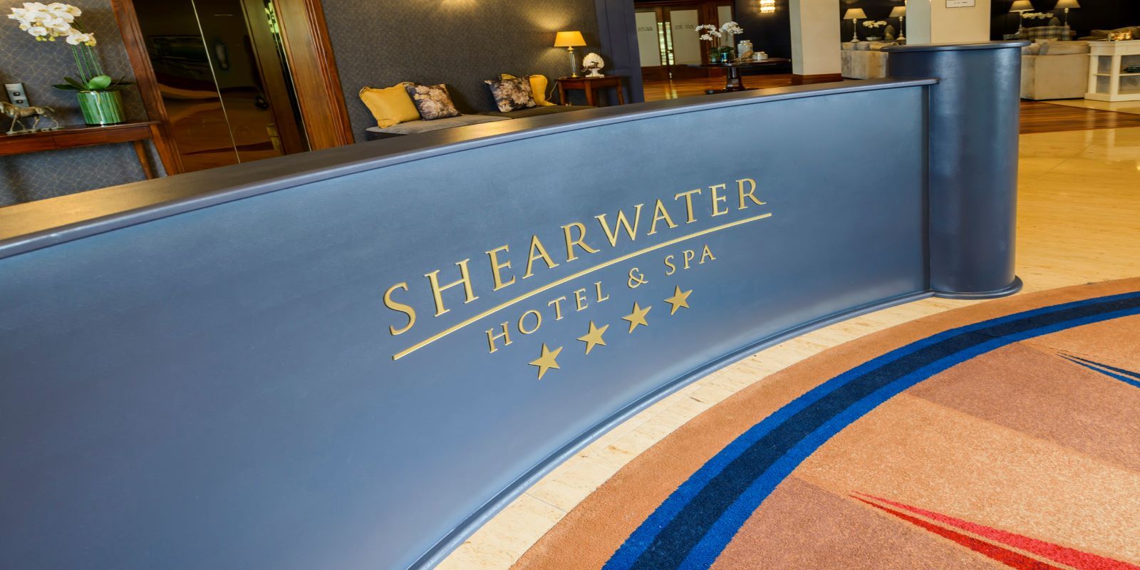 Shearwater Hotel - Shearwater